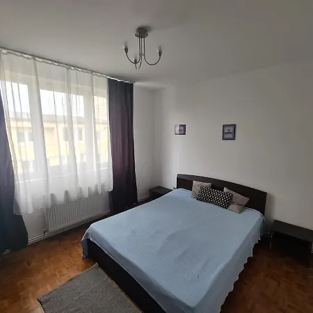 Apartament Untold/electic Castel